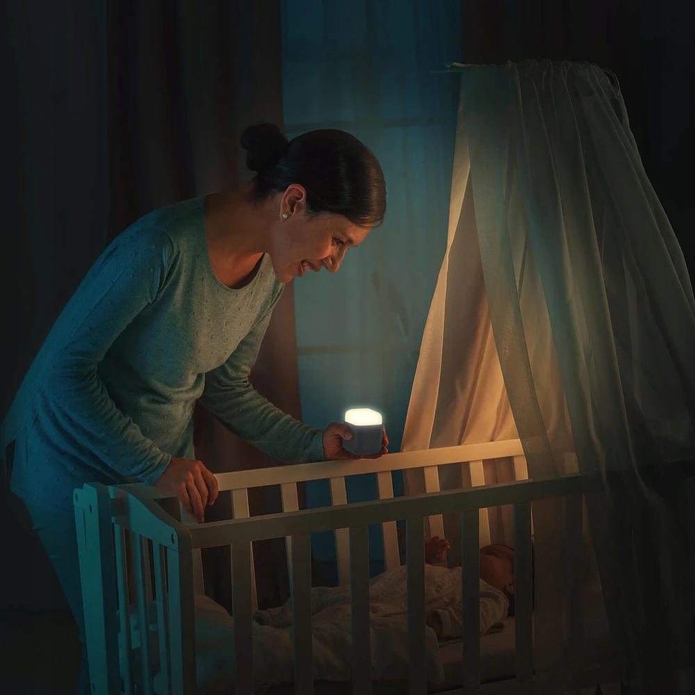 LED naktinė lempa 2 viename su 0,1 W prieblandos jutikliu REER