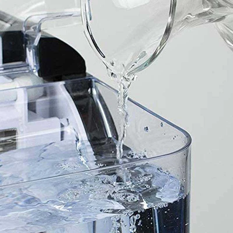 Ledukų gaminimo aparatas Zyle ZY1588IM, vandens talpykla 2,5 l