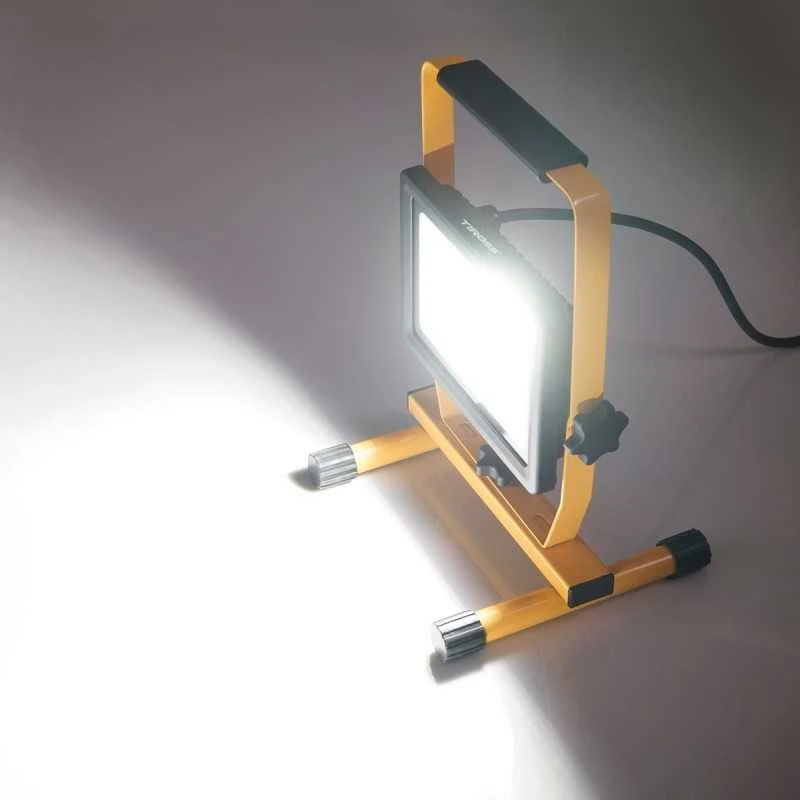 Lempa darbinė su stovu 30 SMD LED 220V TIROSS TS1931
