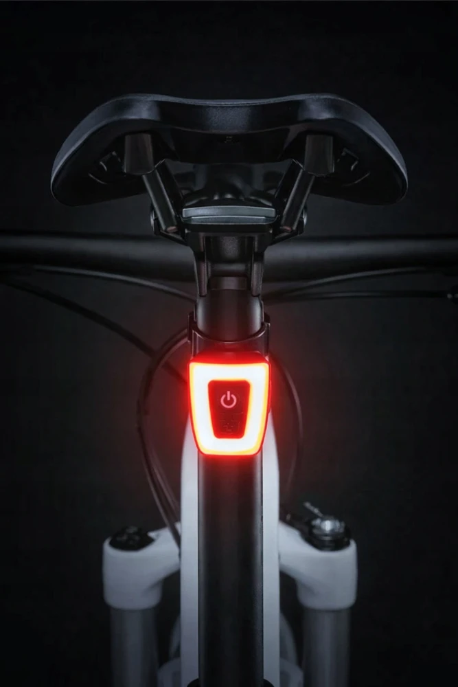Lertz DVIRAČIO GALINIS LEMPAS USB LED ŠVIESA ĮKRAUJAMAS GALINGAS iki 56 valandų