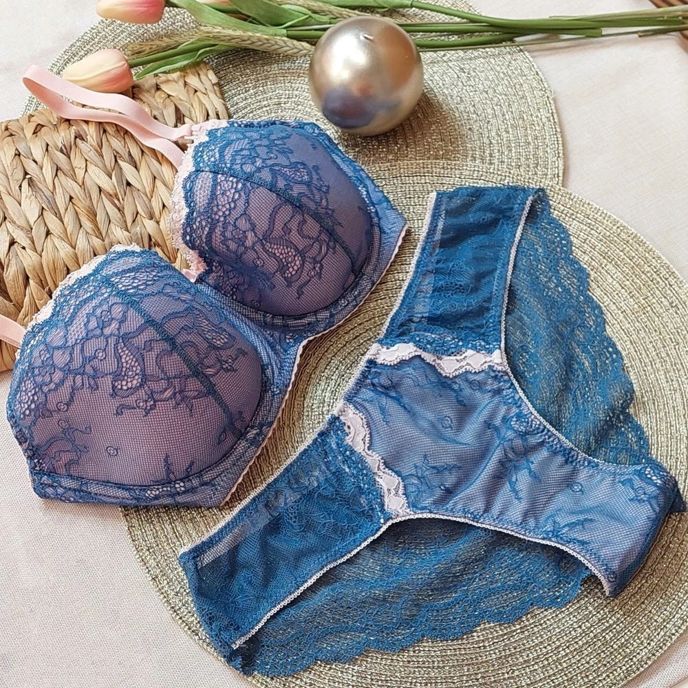 Liemenėlė maitinančioms Lupoline 3110, mėlyna