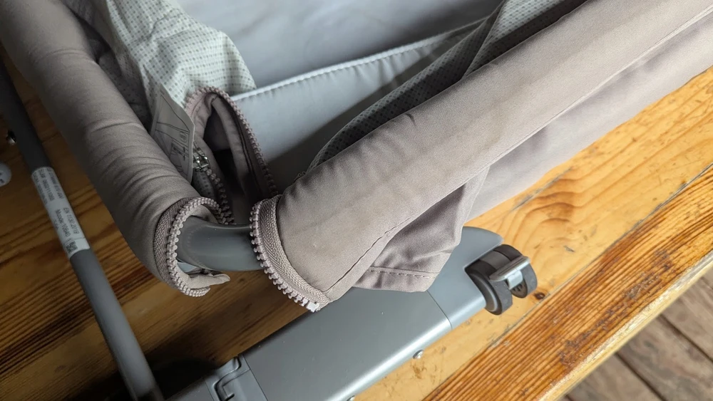 Lopšiukas Chicco Next2me Comforter, rudas
