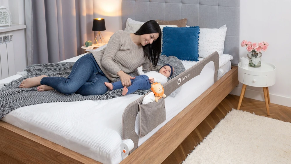 Lovos turėklai SAUGOS VARTŲ SPYNĖS 150cm Lionelo Eva