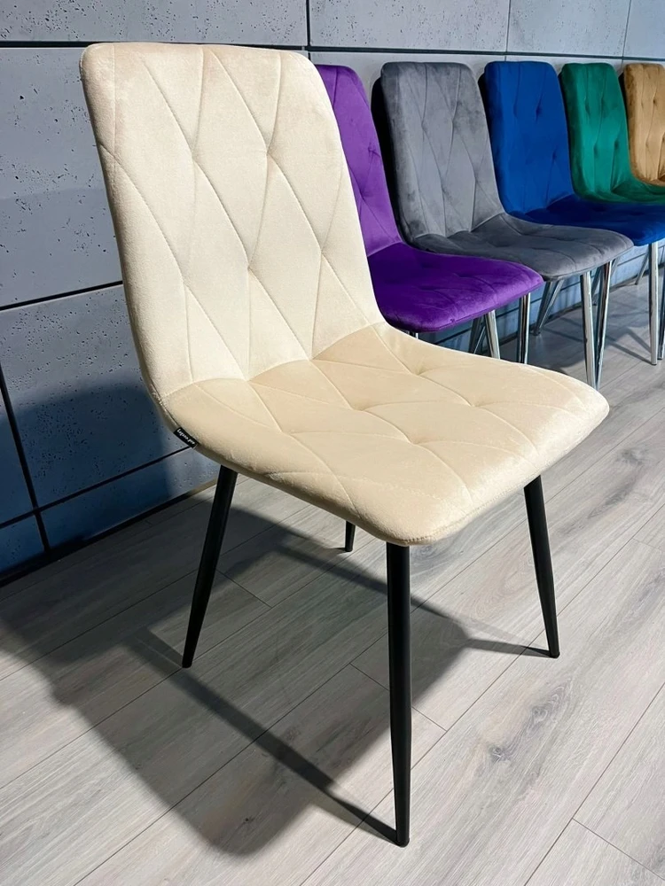 Lugano BORGO VELVET BEIGE minkšta kėdė
