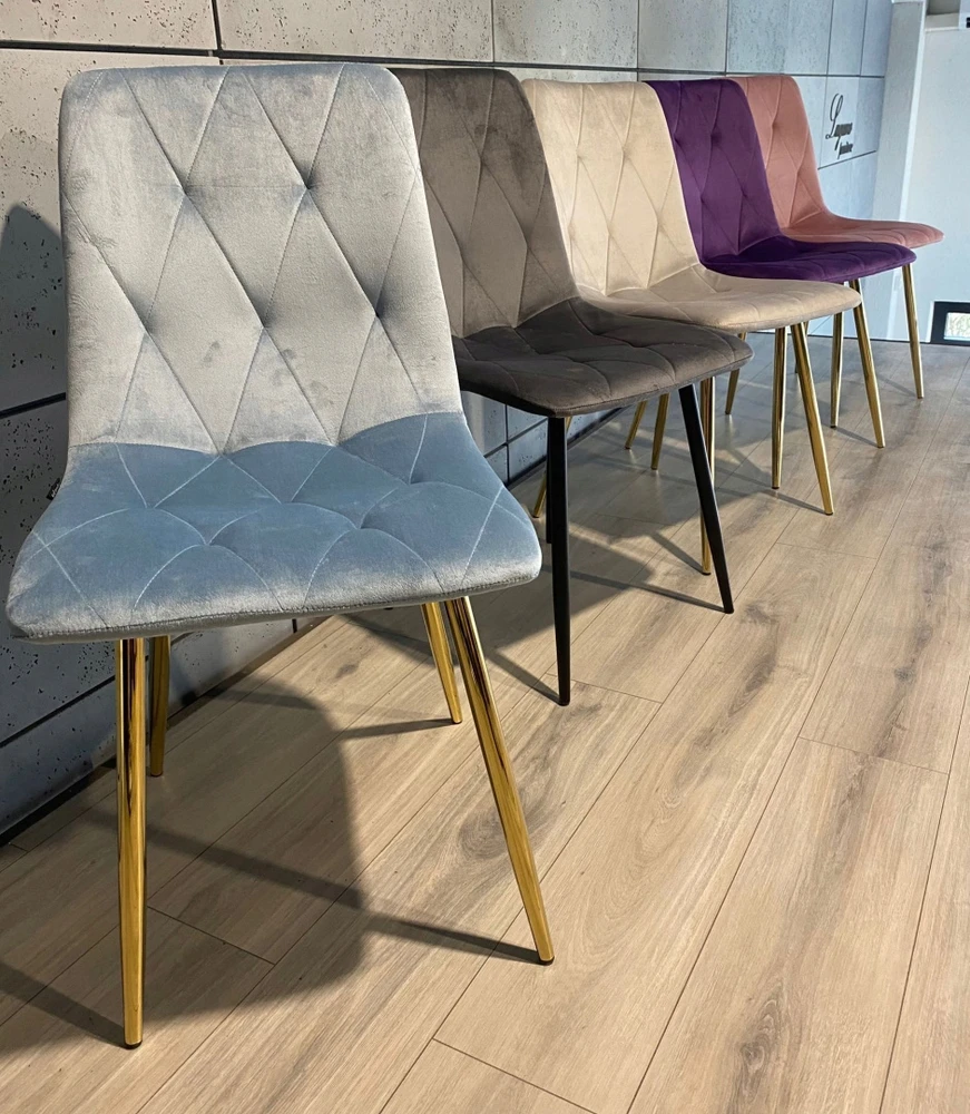 Lugano Mėlyna minkšta kėdė svetainei, virtuvei, valgomajam, dygsniuota BORGO