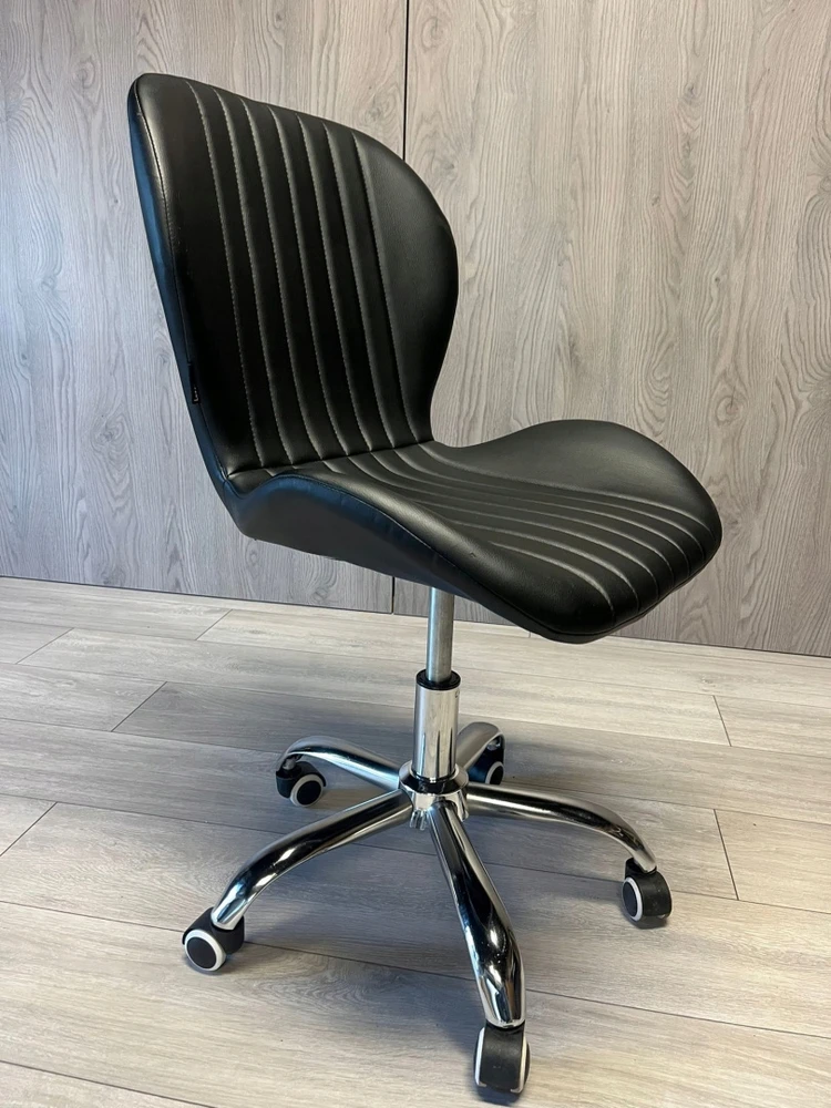 Lugano MONTI OFFICE II pasukama kėdė GRADE