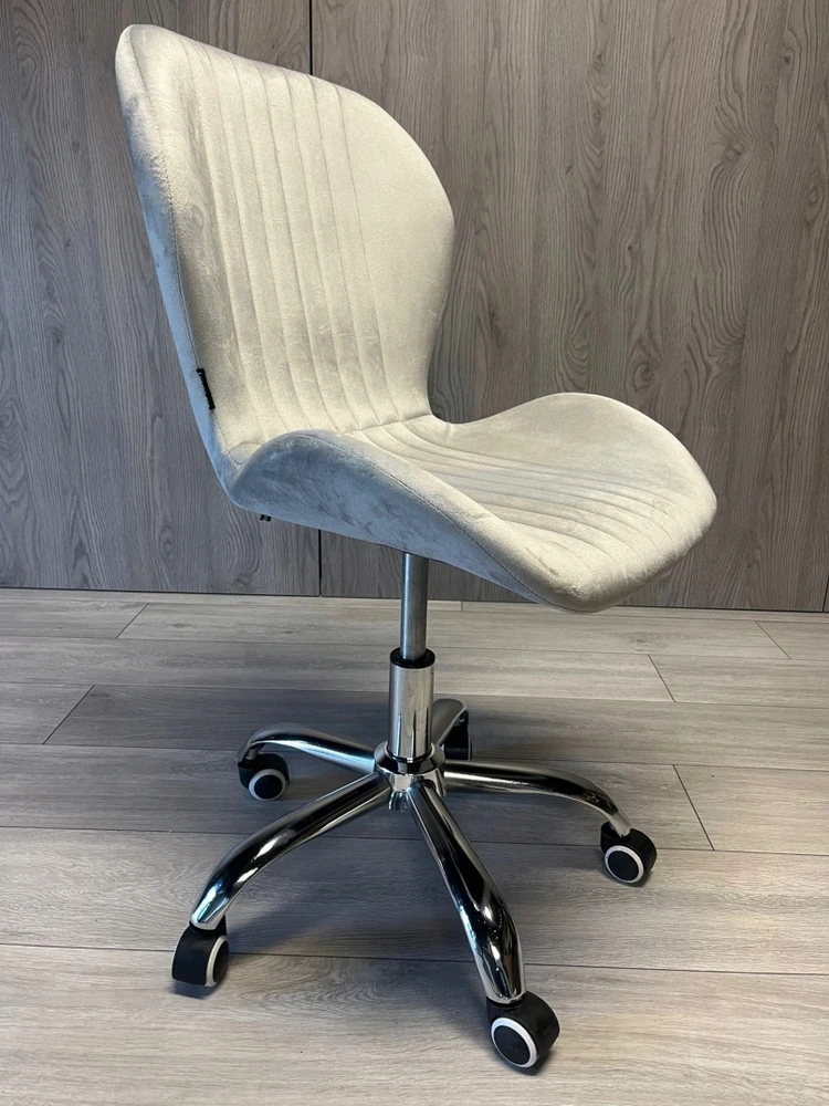 Lugano MONTI OFFICE II pasukama kėdė GRADE
