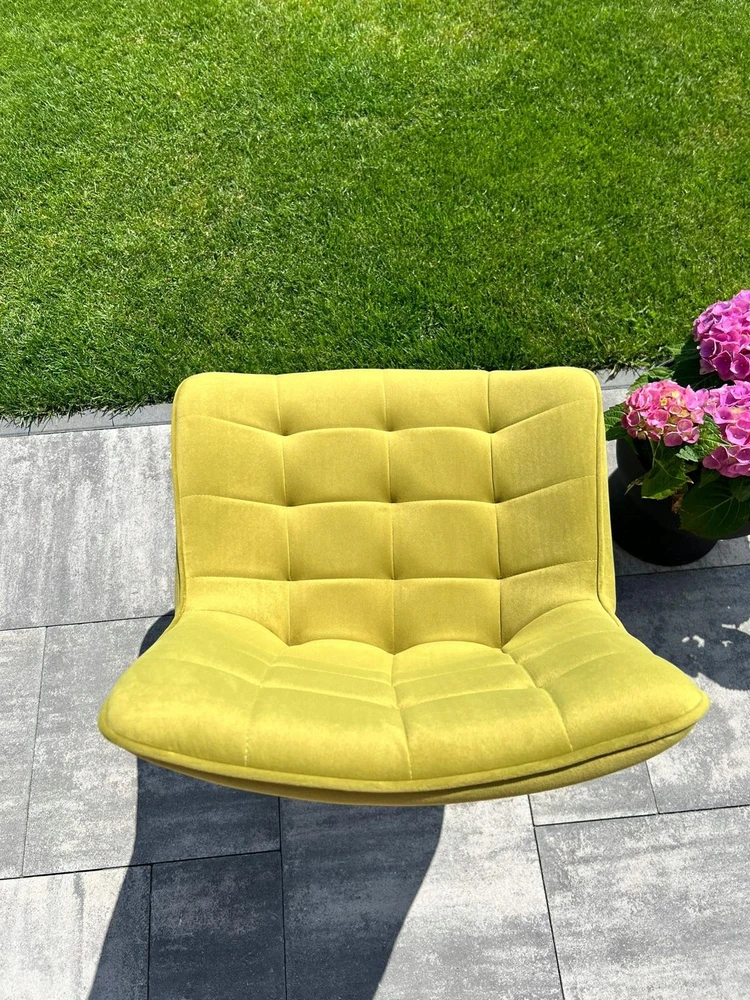 Luxury4Home Minkšta kėdė Olive Žalias Veliūrinė dygsniuota MALMO REAL FOTO