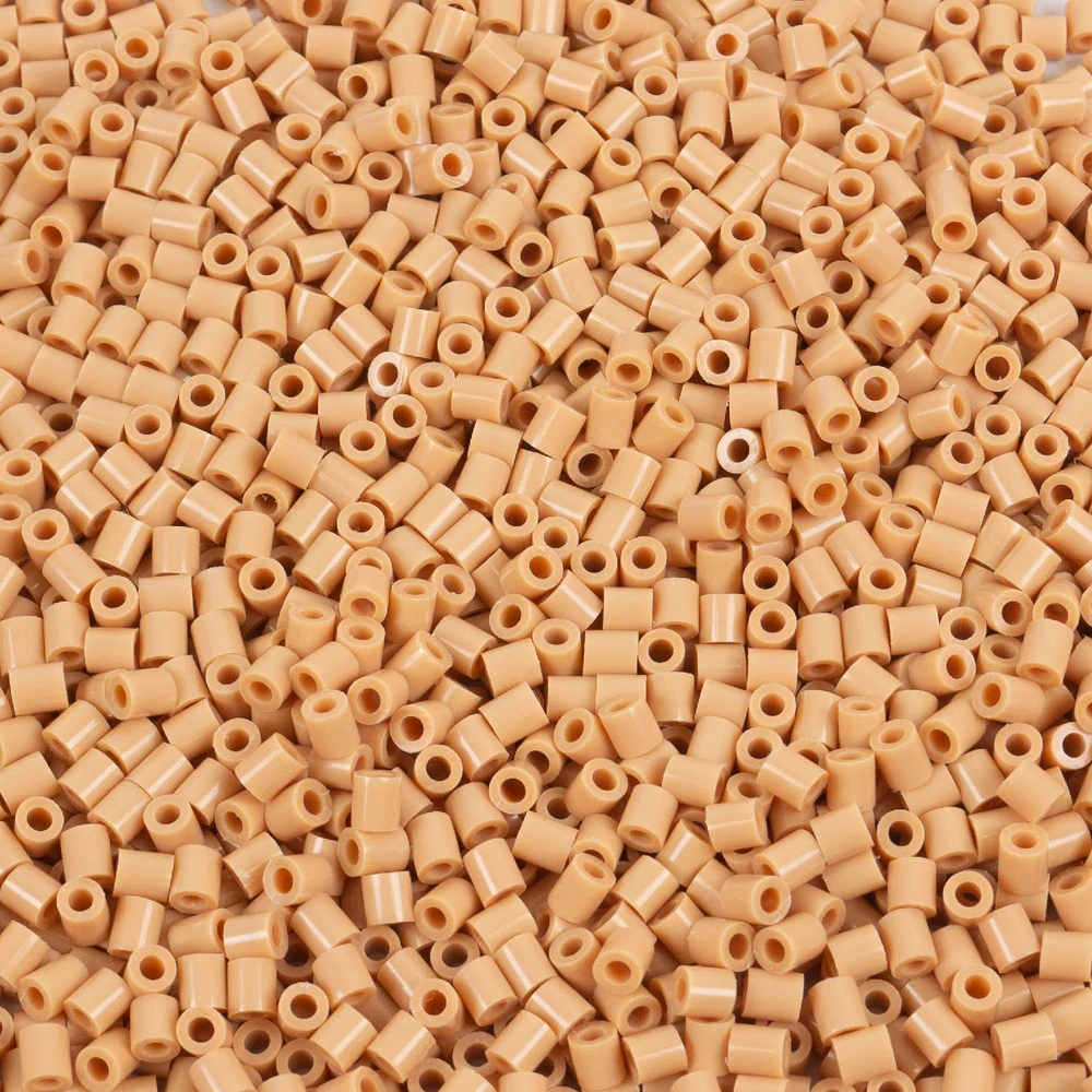 Lyginimo karoliukai LIGHT BROWN 2000 La Manuli karoliukai 5mm