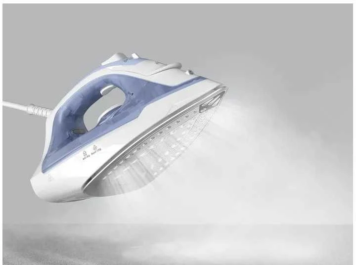 TEFAL Garų lygintuvas | FV2C41E0 Virtuo | Garų lygintuvas | 2000 W | Vanduo tank capacity 240 ml | Continuous steam 27 g/min | Steam boost performance 120 g/min | Mėlyna/Baltas