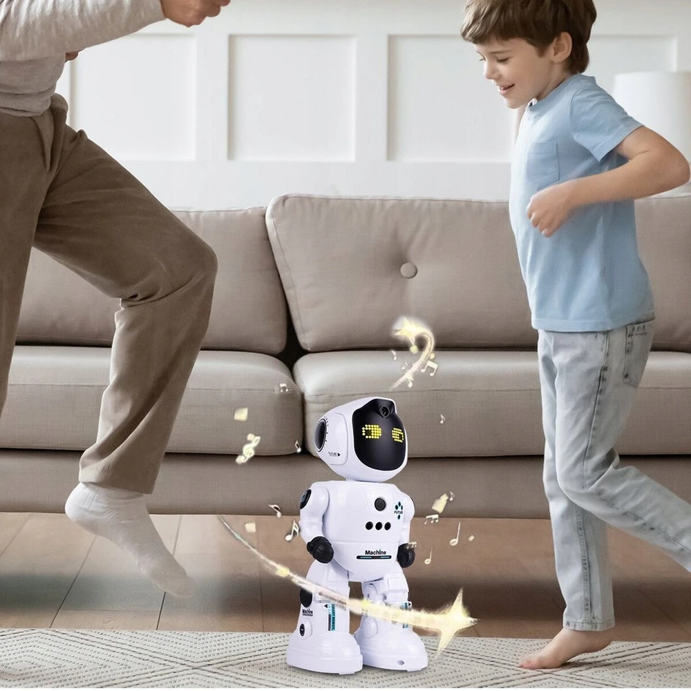 Madej Robotas valdomas nuotoliniu būdu