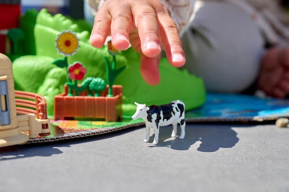 Majorette – Farmyard + 3 Vehicles (8503009000)