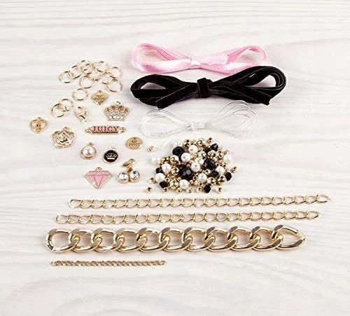 Make It Real JUICY COUTURE RINKINYS: SUKURKITE 5 PAKABANČIAS APYRANKES – 118 vnt.