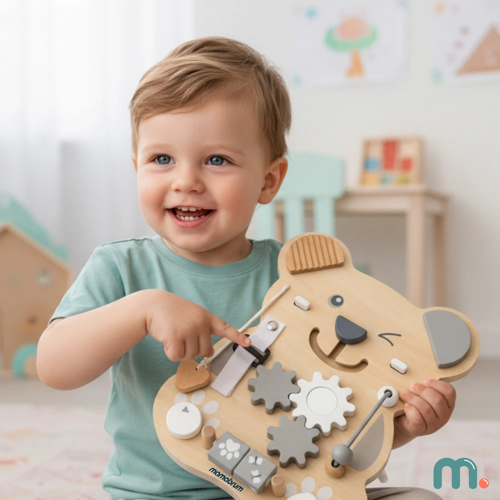 Mamabrum Montessori 10-in-1 medinė manipuliavimo lenta Sensory meškiukas