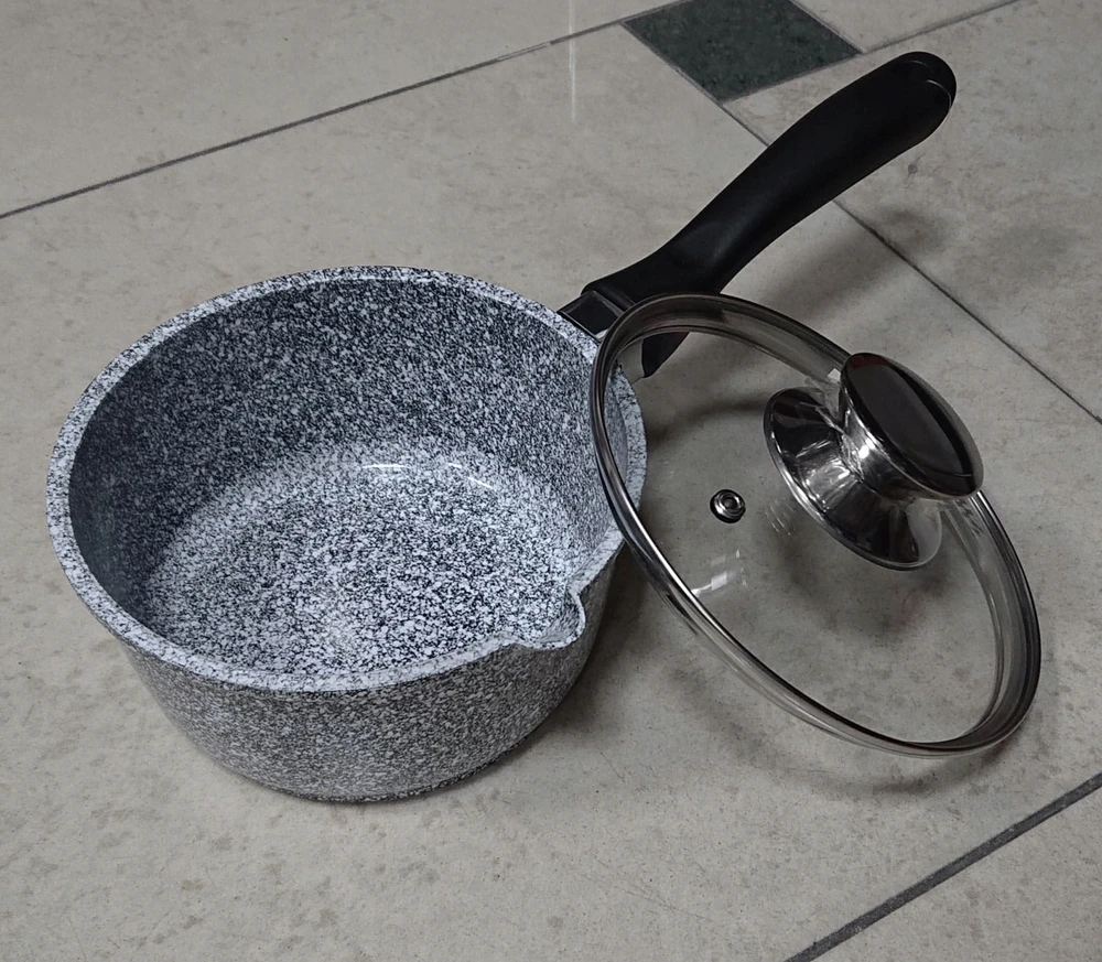 Marmurinis puodas 1,9L / 18cm ZILNER