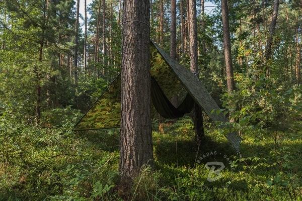 Bradas PLANDEKA KAMUFLAŻOWA 90g 6* 8m CAMOFOREST