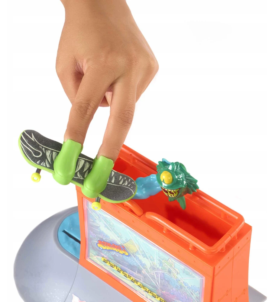 Mattel Hot Wheels Skate Skatepark + riedlentė HGT93