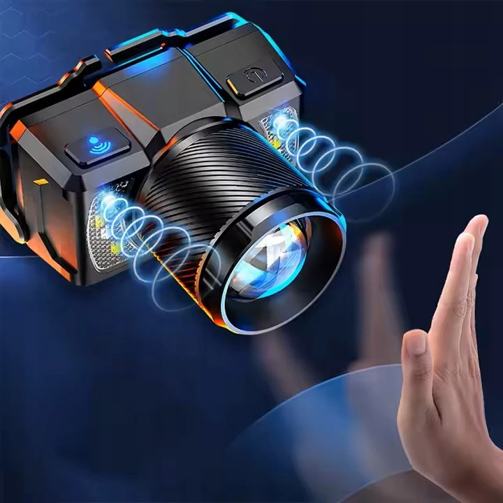 Maxtech Vandeniui atsparus LED priekinis žibintas Priekinis žibintas 700 lm diapazonas 210 m USB-C