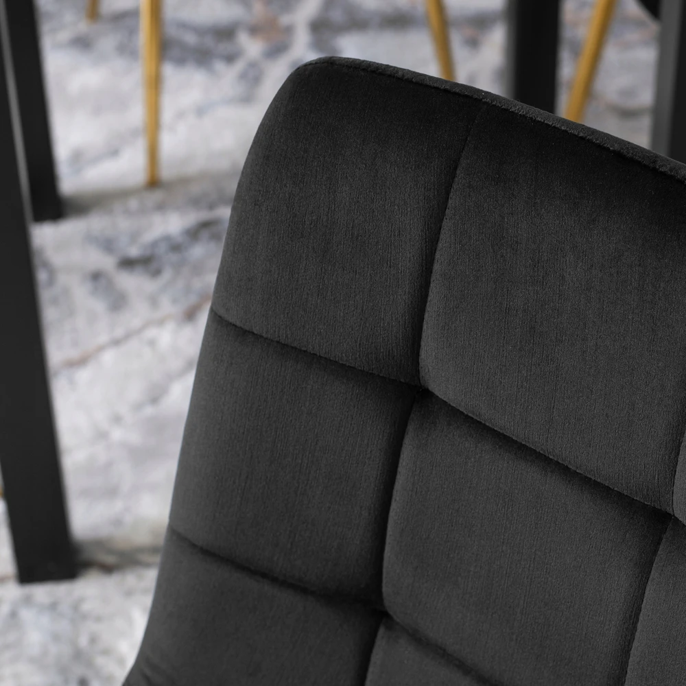 Mebel Elite Veliūrinė kėdė valgomojo kambariui Glamour aukso kojos svetainė kosmetiniam staliukui juoda YORK