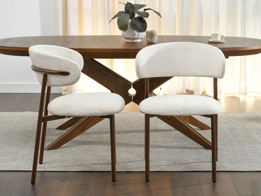 Mebel Partner DIZAININĖ VALGOMO KĖDĖ LAMB BEIGE IZOLDA METAL GRAIKIETŲ RIEŠUTŲ PAGRINDAS
