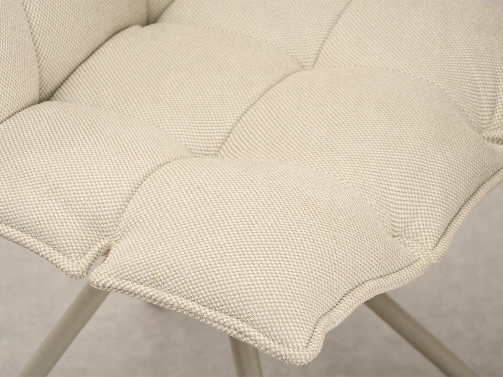 Mebel Partner Dygsniuota SUKAMAMA KĖDĖ VALKOJOJE BE RANKŲ ATRAŠKŲ KREMINĖ AMIR BEIGE