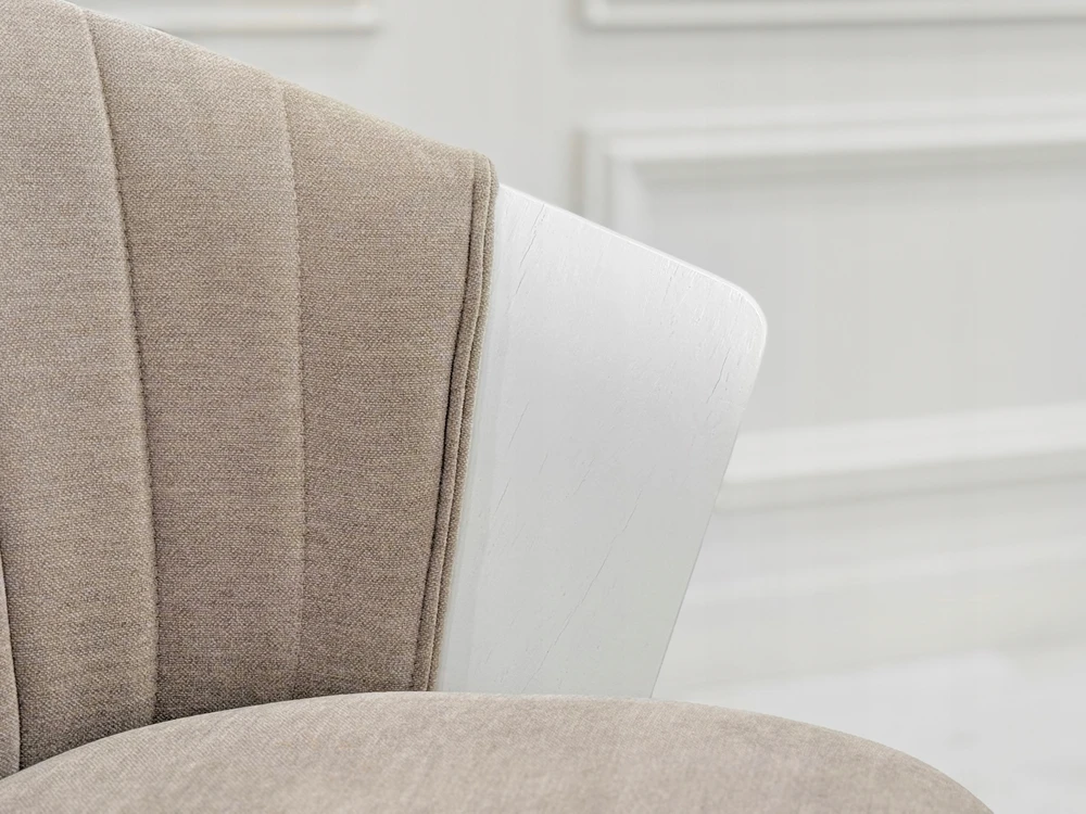 Mebel Partner ELEGANTIŠKA KAUŠINĖ KĖDĖ STILINGAM VALGOMO KAMBARIUI BEIGE GUZMAN BALTA MEDIENA