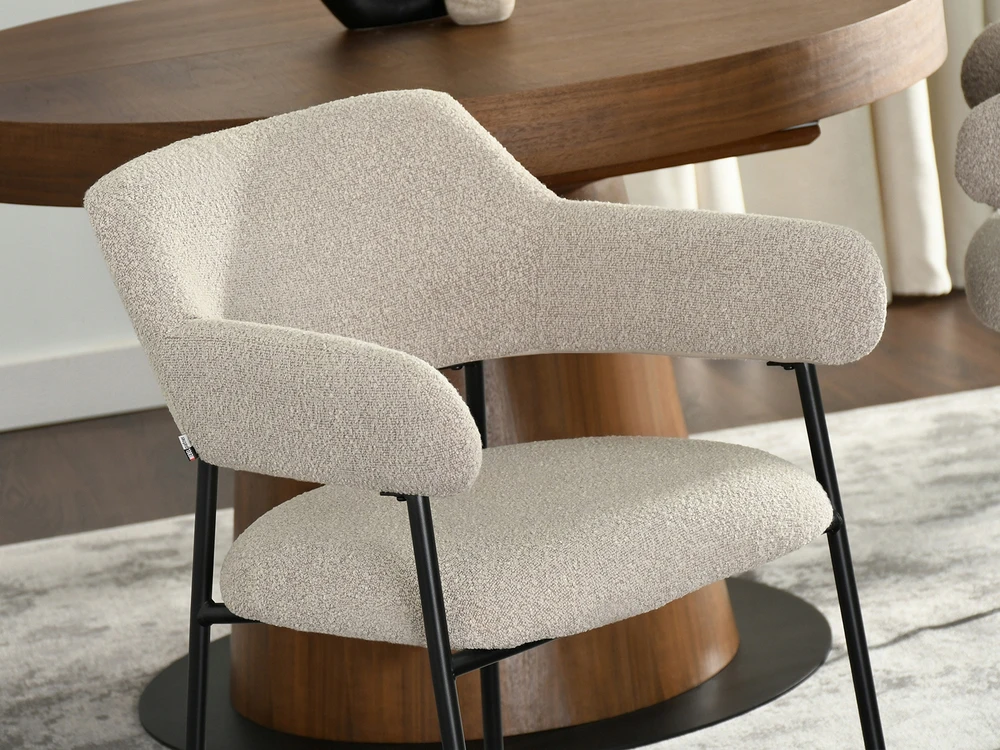 Mebel Partner ELEGANTIŠKOS SVETAINES KĖDĖS SU PONKČIAIS ​​BEIGE BOUCLE ERWIN Juodas