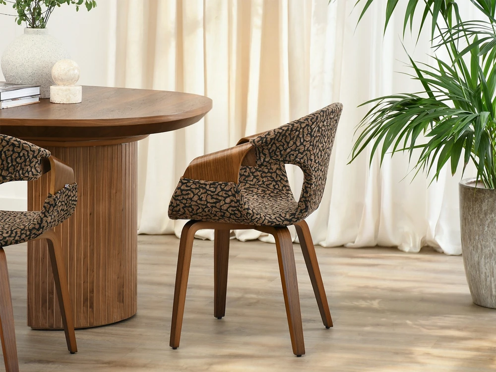 Mebel Partner ERGONOMINĖ KĖDĖ, MINŠTA LEOPARDŲ DĖMĖMIS