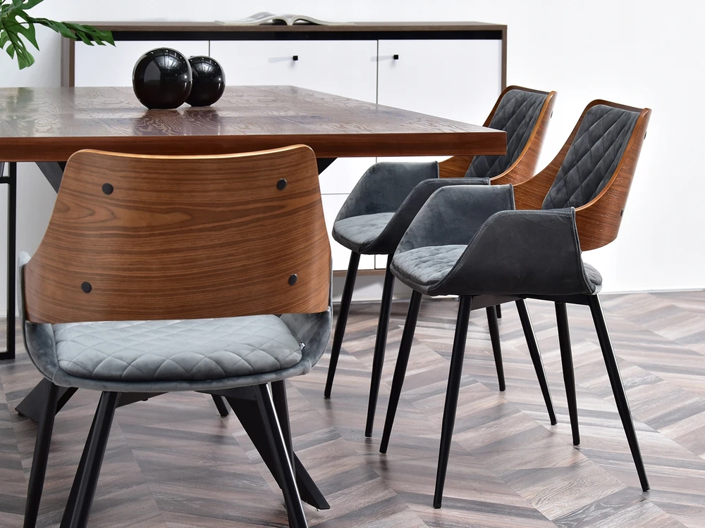 Mebel Partner ĮSPŪDINGA MEDINĖ VALGOMO KĖDĖ, MALONI, PATOGI, MORGANINĖ GRAIKIETĖ, PILKA