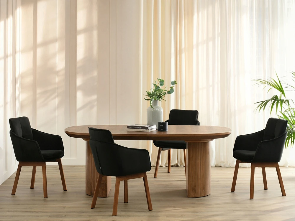 Mebel Partner KAIŠINĖ KĖDĖ SU porankiais SVETAINEI, Juodas VELIURAS MISTRALINIS GRAUKIŲ RIEŠUTAS