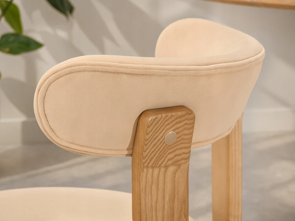 Mebel Partner MADINGA MINŠTA KĖDĖ SVETAINEI PASTELINĖ PEACH KALINDA ĄŽUOLAS