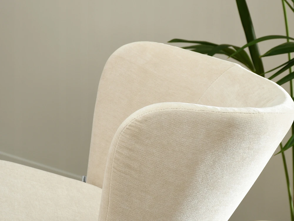 Mebel Partner MADINGA SVETAINĖS KĖDĖ, ATITINKAMA NUGARĖ, MINKŠTAS KUMAR AUDINIS, Smėlio spalvos