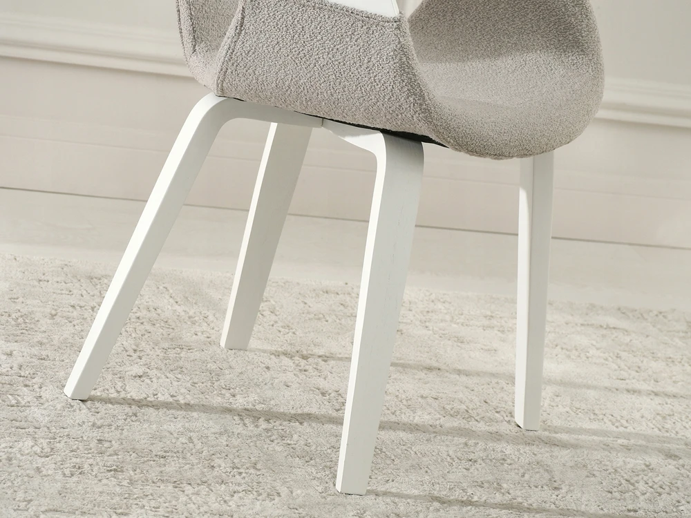 Mebel Partner MINIMALISTINĖ KĖDĖ SU porankiais BALTAI LENKTA MEDIENOS PILKA