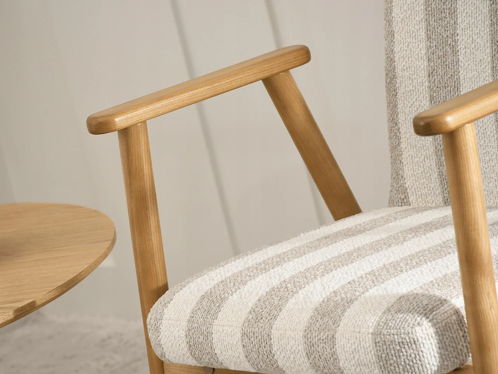 Mebel Partner MODERNI DRYŽOTA KĖDĖ SU Ąžuolo porankiais LOFOT CREAM BEIGE