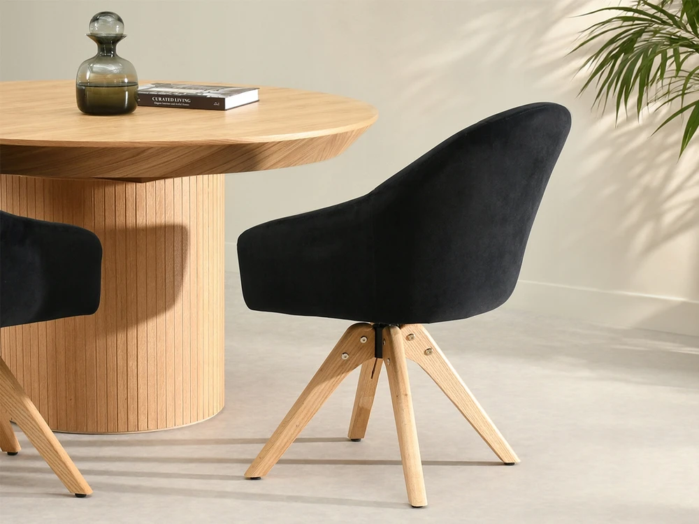 Mebel Partner MODERNI SUKIAMOJI KĖDĖ SVETAINEI, VELURAS DAFNE, Juodas, Ąžuolo pagrindas