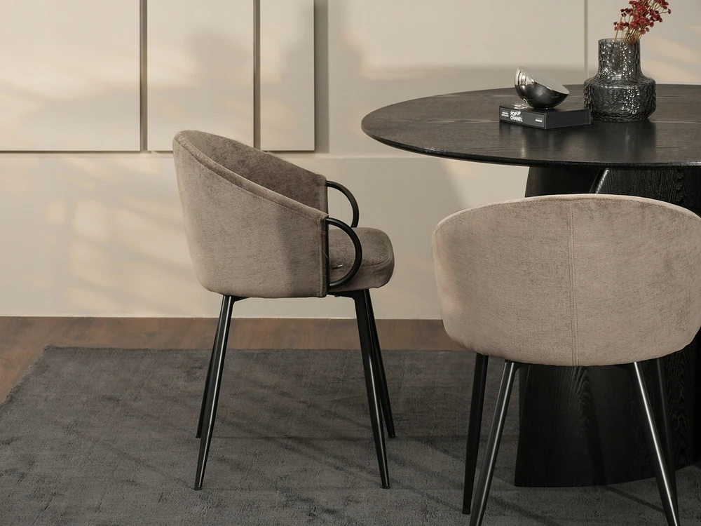 Mebel Partner PATOGI KĖDĖ AUKŠTOS KOJĖS PONKURIAI CLARA SAND Juodas