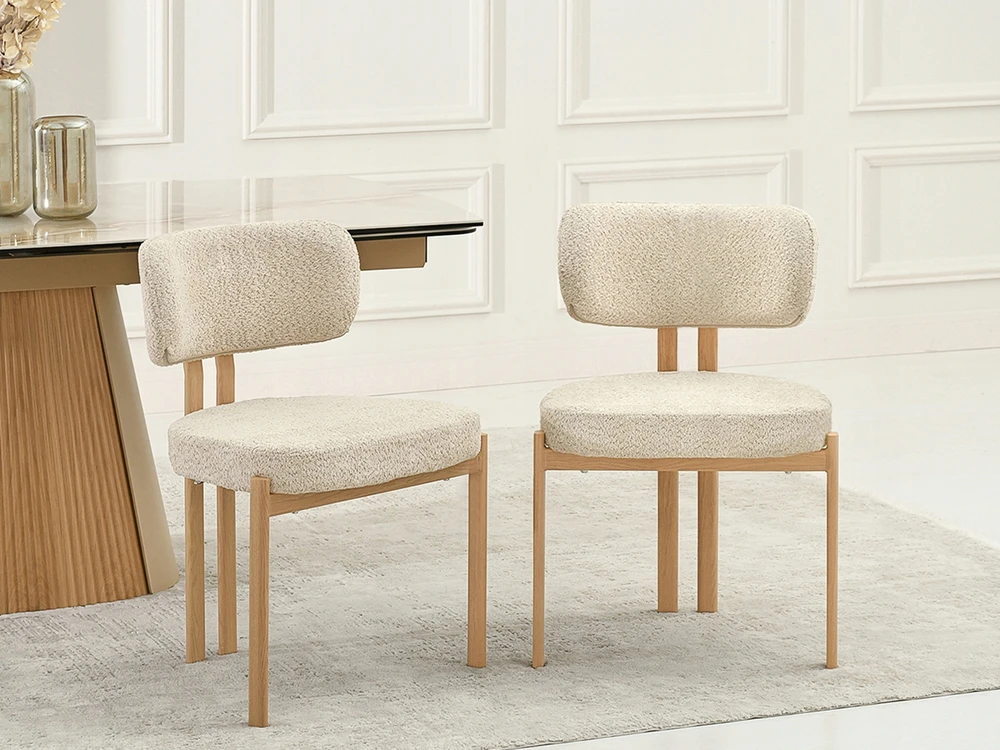 Mebel Partner PATOGI KĖDĖ IŠ BEIGE BOUCLE AUDINIO, JAPANDI STYLE KELIS, Ąžuolo kojos