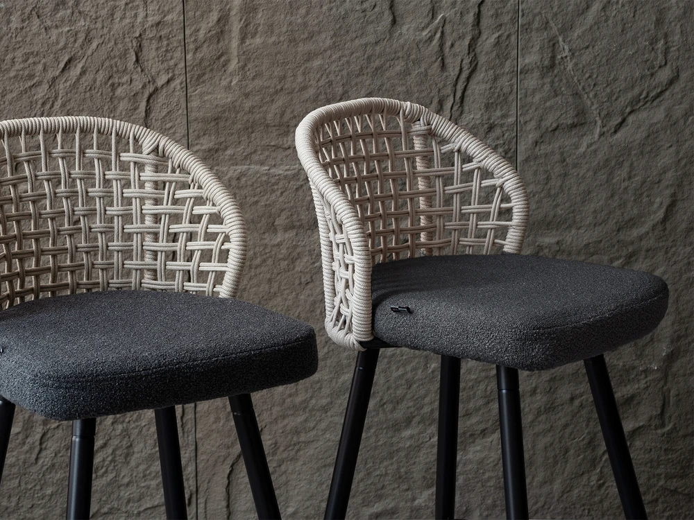 Mebel Partner Pinta baro kėdė virtuvės salai GRAPHITE BOUCLE MOE SAND Juodas