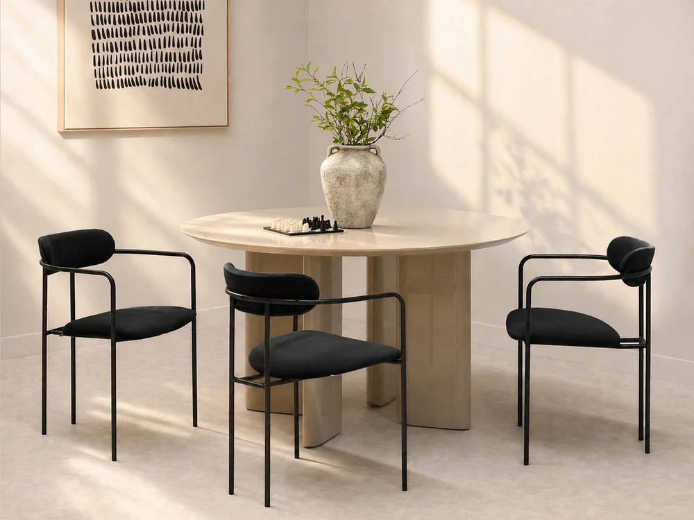 Fotelis Mebel Partner PRAMONINĖ SVETAINĖS KĖDĖ ANT METALINIO RĖMO MALAGA Juodas VELIUR