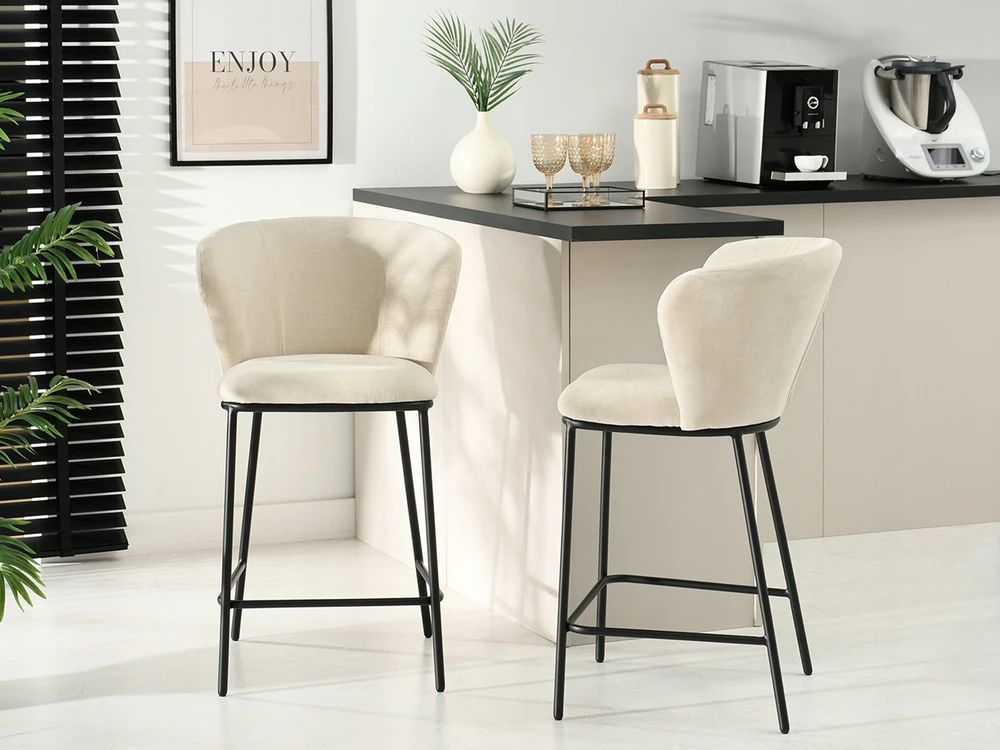 Mebel Partner Skoninga baro kėdė su atlošu ir kojų atrama virtuvei KUMAR BEIGE Juodas