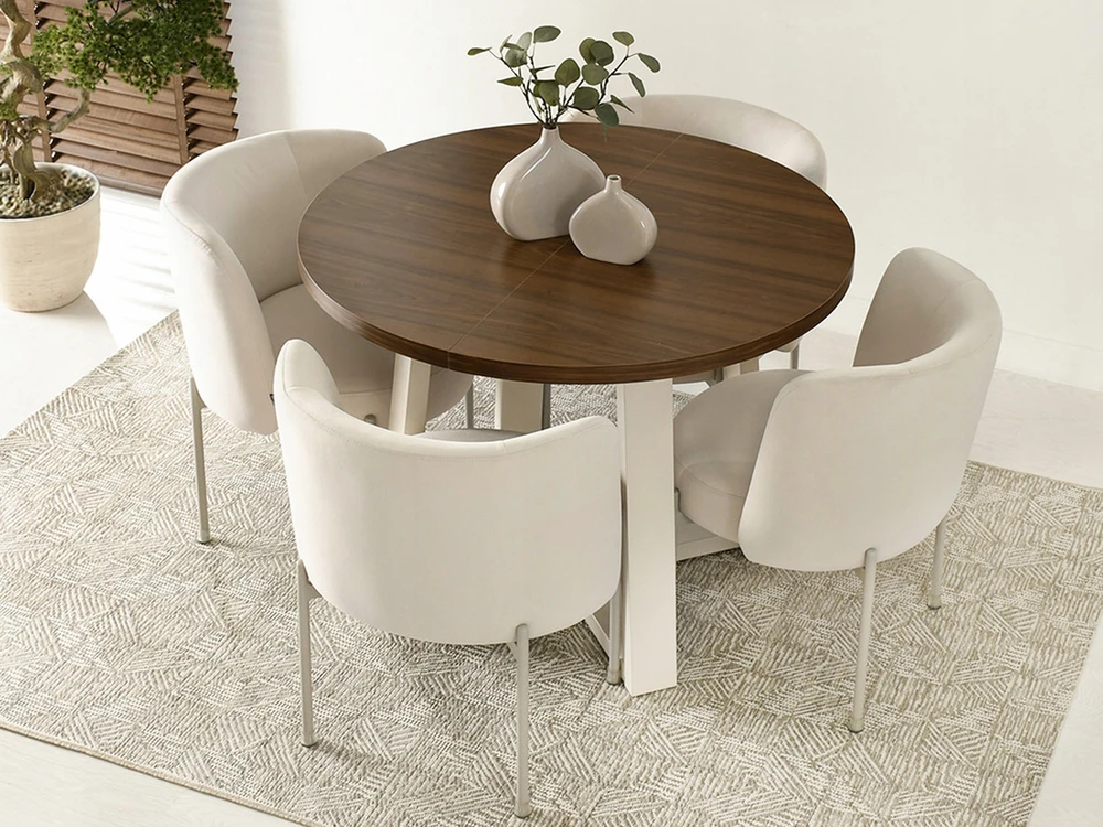 Mebel Partner STILINGA KIAUŠINĖ KĖDĖ VALGOMUI VELIURINIS KILMĖS ŠVIESOS KOJĖS CHARLOT CREAM BEIGE