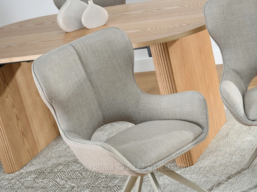 Mebel Partner SUKAMA KĖDĖ SU IŠkirpta NUGARĖLĖ MARGARET BEIGE AUDINIU ANT KOJOS BEIGE