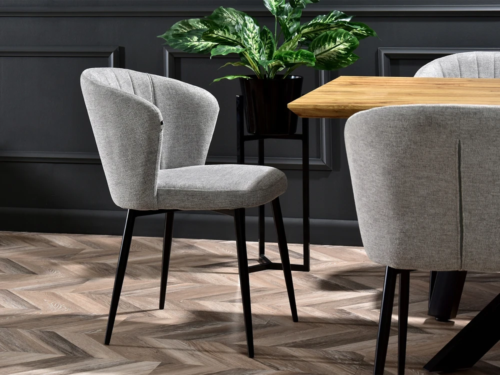 Mebel Partner SVETAINĖS KĖDĖS KOMFORTAS ŠVIESUS MINKLOS KOJOS JUODOS ZITA PILKOS