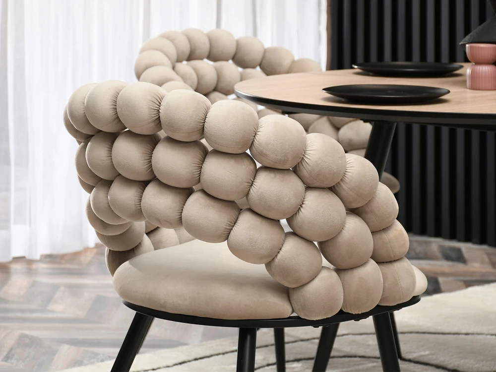 Mebel Partner VELIŪRINĖ KĖDĖ SU BURBULIUOTA ATGARA LUCY BEIGE BURBULU ANT JUODŲ KOJŲ