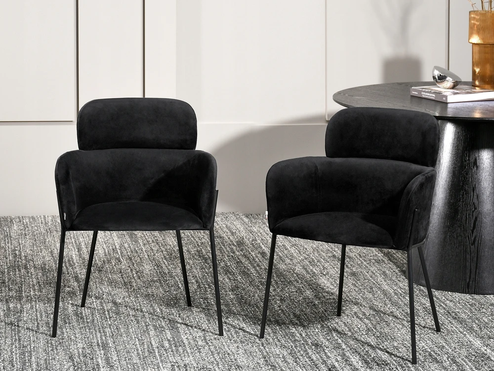 Mebel Partner VELIURINĖ KĖDĖ SU porankiais SVETAINEI BIAGIO Juodas