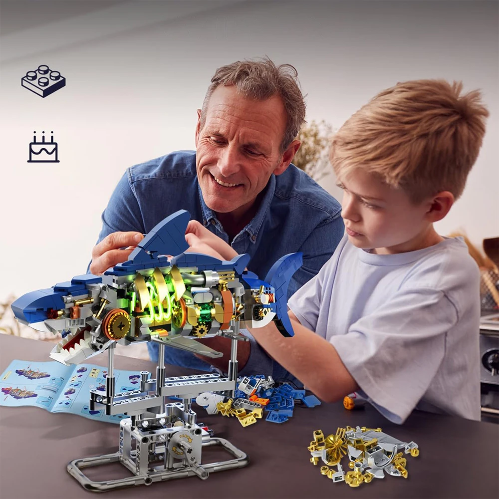 Mechaninis ryklys 687 vnt. TECHNIC statybinių blokelių komplektas su LED