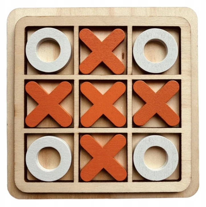 MEDINIS TIC-TAC-TOE ŽAIDIMAS VAIKAMS LOGINIS KULTO ŽAIDIMAS