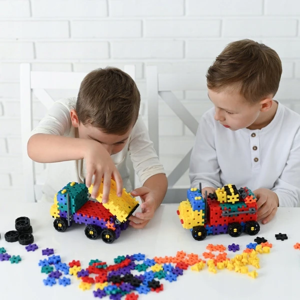 Meli Basic Constructor 100 dalių konstruktorius vaikams nuo 3 metų, lavina kūrybiškumą ir smulkiąją motoriką