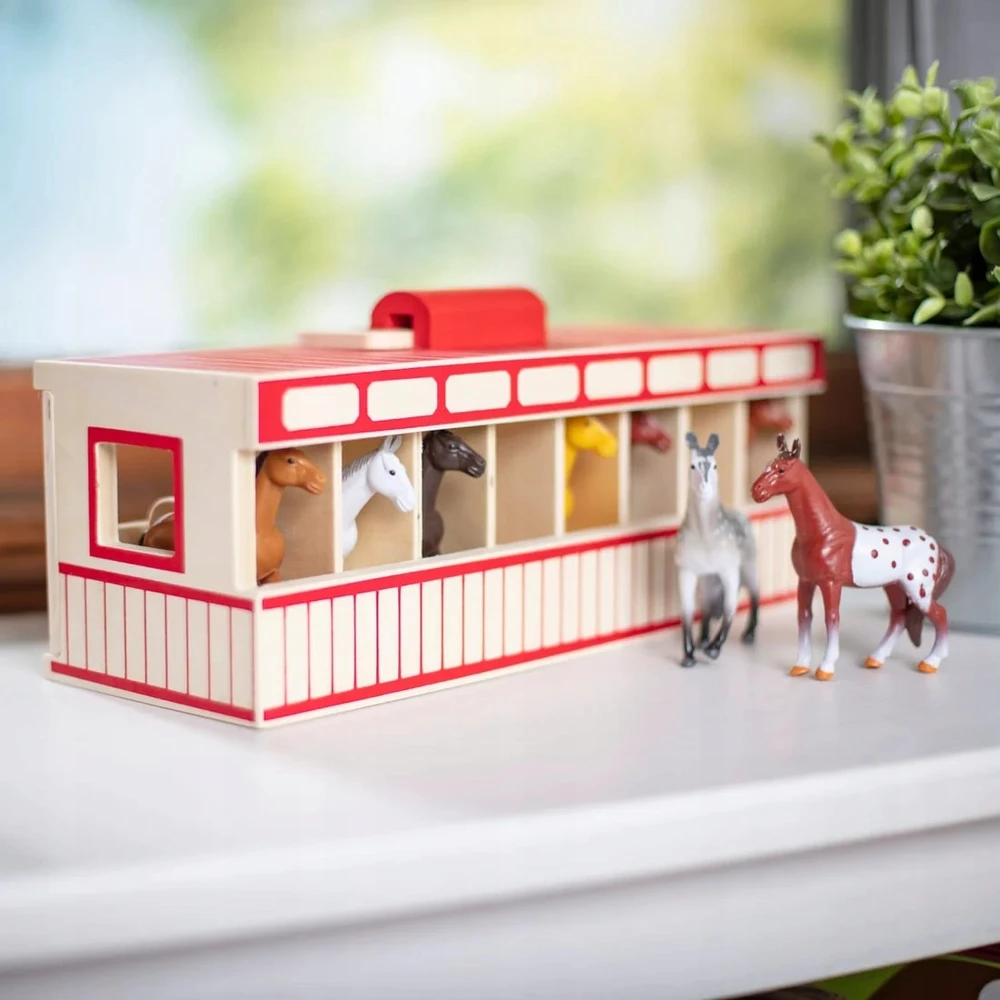 Melissa & Doug Arklidė, 8 gardai, mediniai, arklidės žaislų komplektas, arkliukai 3+