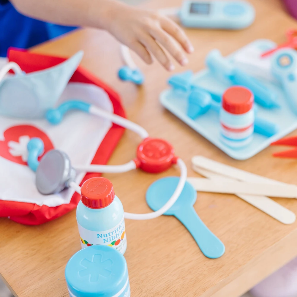 Melissa & Doug Mažojo gydytojo rinkinys su priedais